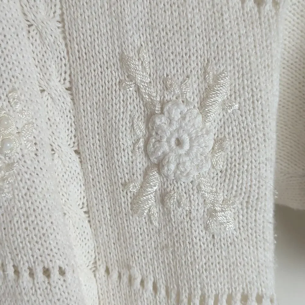 Vintage Cottagecore Cable Knit Embroidered Sweater Women's Oversized Large